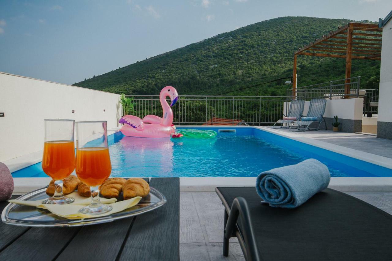 Villa Lanterna Prapatnica Экстерьер фото